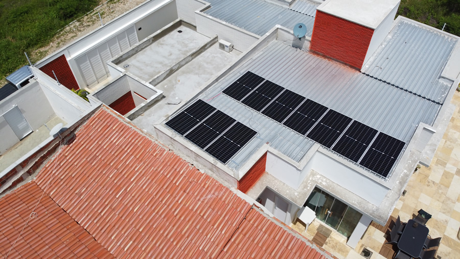 Caixa anuncia linha de crédito para energia solar voltada a pessoas físicas
